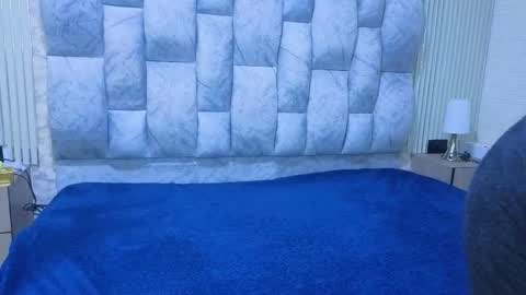 sofia gutierrez   online show from 9, 11, 2025