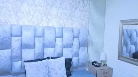 sofia gutierrez   online show from 13, 11, 2025