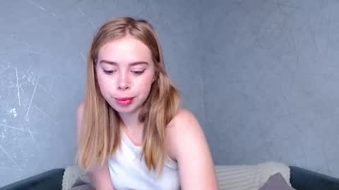 Sofia here online show from 22, 9, 2025