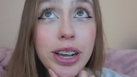     online show from 26, 9, 2025