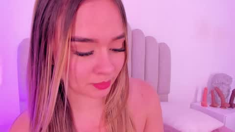 SOFIA PAMELA online show from 21, 2, 2025