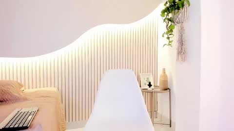 Snapshot of sofia_riveraa chatting on 12, 3, 2026 SOFIA online show from 12, 3, 2026