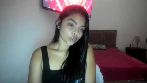 Snapshot of sofiacandy17 chatting on 21, 10, 2025 Danna Sofia online show from 21, 10, 2025