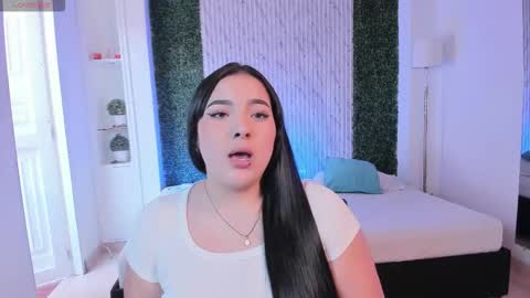 Sofia caramel online show from 25, 11, 2025