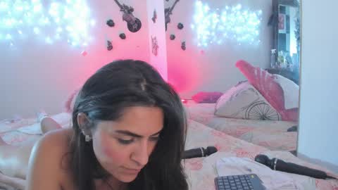 Snapshot of sofiacruz16 chatting on 17, 1, 2025 sofiacruz16 online show from 17, 1, 2025
