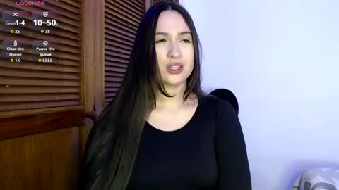 sofiaduque_26 online show from 2, 11, 2025