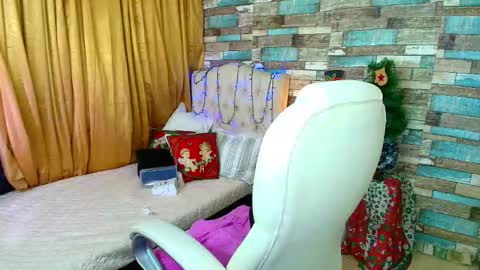 Sofia online show from 8, 1, 2025