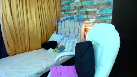 Sofia online show from 20, 1, 2025