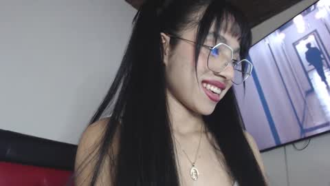 Snapshot of sofii_garcia chatting on 14, 10, 2025 Mia online show from 14, 10, 2025
