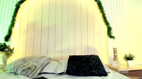 Sofii Lopezz online show from 20, 12, 2024