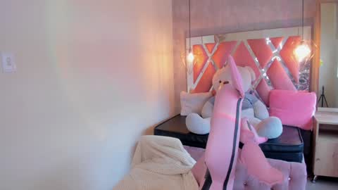   online show from 6, 12, 2024