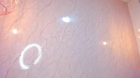   online show from 14, 12, 2024