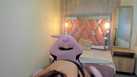   online show from 26, 12, 2024