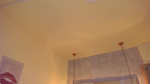   online show from 21, 1, 2025