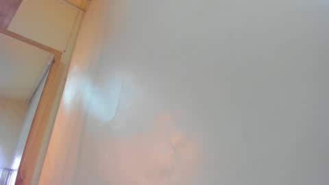   online show from 15, 2, 2025