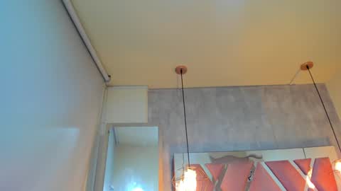   online show from 26, 2, 2025