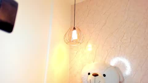   online show from 27, 2, 2025