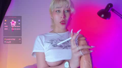 Snapshot of sofii_uwu_ chatting on 12, 2, 2025 Sofii  online show from 12, 2, 2025