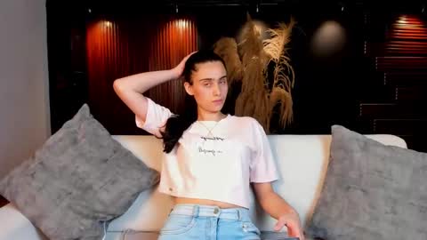 Sofiia  Everyday From 1400 to 2200 Col Time online show from 17, 1, 2026