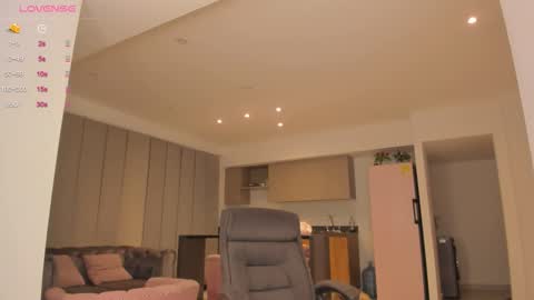    online show from 14, 2, 2026