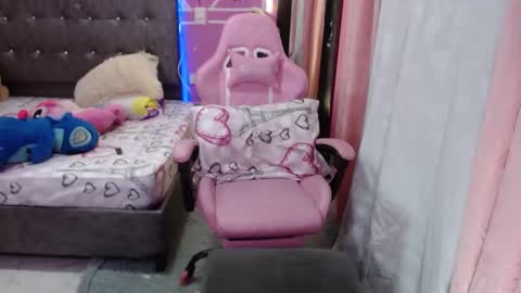 sofia Dreams online show from 23, 1, 2025