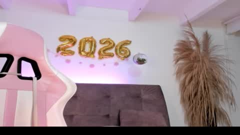 Snapshot of sofiluxurya chatting on 7, 1, 2026 SofiLuxurya online show from 7, 1, 2026