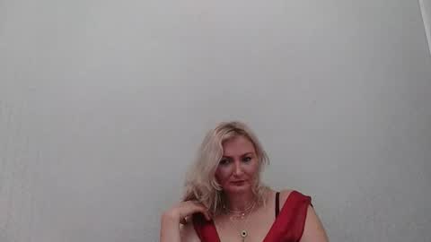 Snapshot of sofishine11 chatting on 24, 10, 2025 Sofi online show from 24, 10, 2025