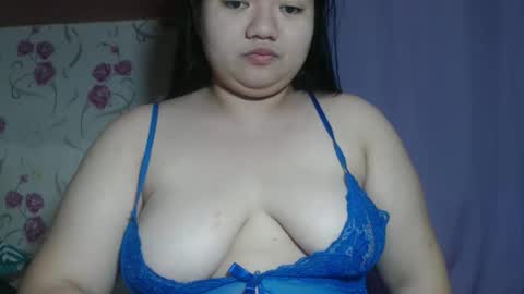 Snapshot of soft_angie chatting on 24, 11, 2025 Angie online show from 24, 11, 2025