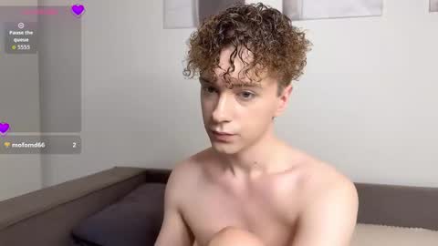 Snapshot of softcrave_ chatting on 14, 3, 2026 Angel online show from 14, 3, 2026