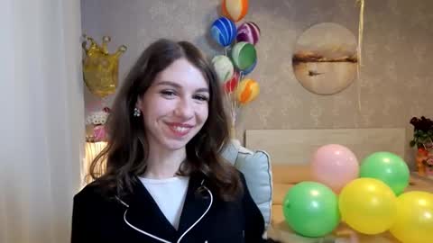 Snapshot of softwine chatting on 15, 3, 2026 Kelly online show from 15, 3, 2026