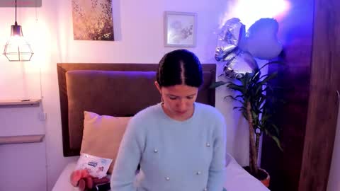 Snapshot of sofy_bonnet chatting on 16, 2, 2026 online show from 16, 2, 2026