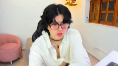 Sohokat Doll online show from 19, 9, 2025