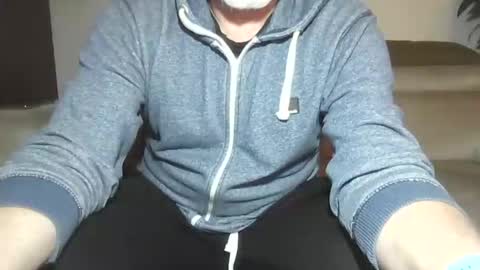 Sole Obedient online show from 16, 12, 2025