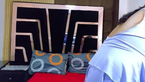 Snapshot of solevanss chatting on 1, 11, 2025 Sol Evans online show from 1, 11, 2025