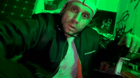 Snapshot of son_e_blacc chatting on 6, 12, 2024 Soni online show from 6, 12, 2024