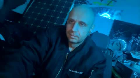 Snapshot of son_e_blacc chatting on 5, 2, 2025 Soni online show from 5, 2, 2025
