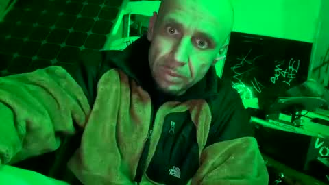 Snapshot of son_e_blacc chatting on 13, 2, 2025 Soni online show from 13, 2, 2025