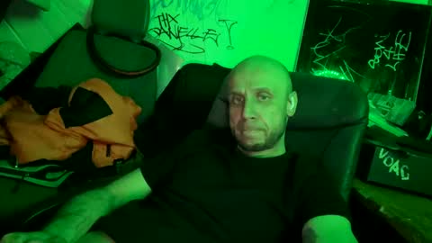 Snapshot of son_e_blacc chatting on 8, 3, 2025 Soni online show from 8, 3, 2025