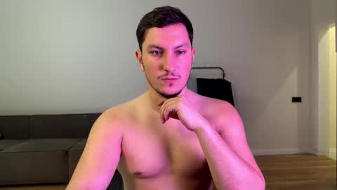 Snapshot of son_of_bitch_slut chatting on 15, 12, 2025 Alex Alex online show from 15, 12, 2025