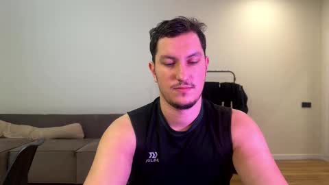 Snapshot of son_of_bitch_slut chatting on 17, 12, 2025 Alex Alex online show from 17, 12, 2025