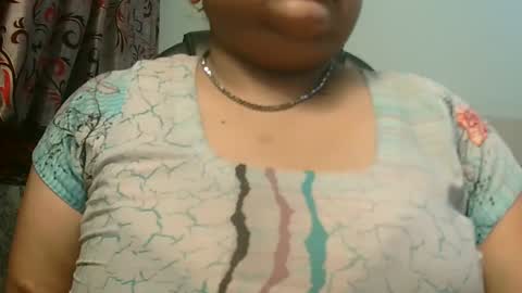 Snapshot of soni88888 chatting on 1, 3, 2025 soni88888 online show from 1, 3, 2025