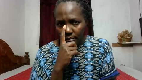 Snapshot of sonia3050 chatting on 15, 12, 2025 sonia3050 online show from 15, 12, 2025