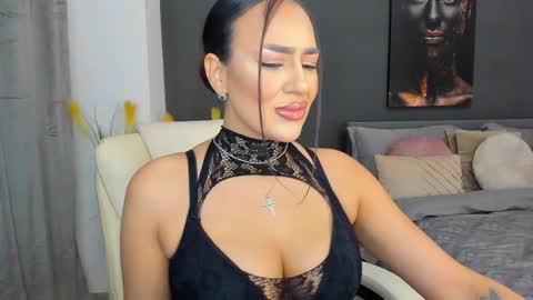 Snapshot of sonia__rey chatting on 23, 2, 2025 Sonia Rey online show from 23, 2, 2025