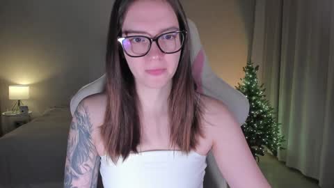 sonia_moon_ online show from 23, 12, 2024