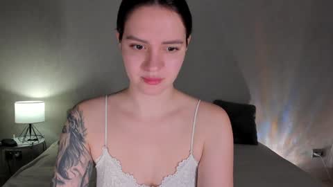 sonia_moon_ online show from 1, 2, 2025