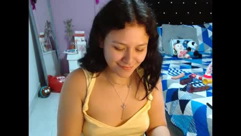 sonialatin69 online show from 6, 3, 2025