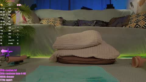 Snapshot of sonya_keller chatting on 25, 10, 2025 Sonya online show from 25, 10, 2025