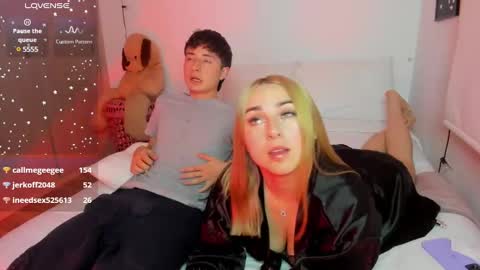 Snapshot of sophi_moreno chatting on 20, 12, 2024 Sofi online show from 20, 12, 2024