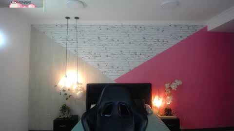 Snapshot of sophia_brunette21 chatting on 14, 10, 2025 sophia_brunette21 online show from 14, 10, 2025
