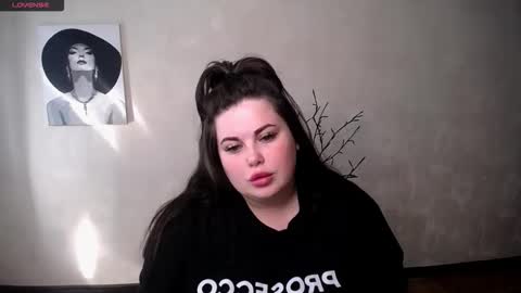 sophia_olsen_ online show from 19, 9, 2025